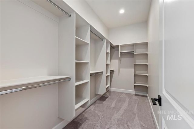 153 S Sunniva Ave, Kuna, ID 83634