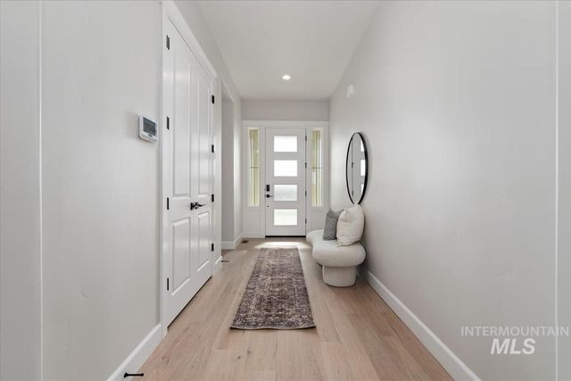 153 S Sunniva Ave, Kuna, ID 83634