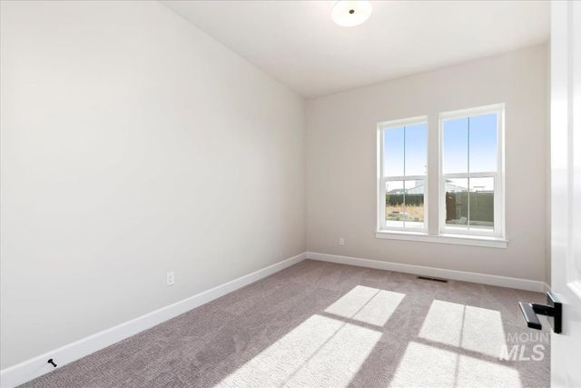 153 S Sunniva Ave, Kuna, ID 83634