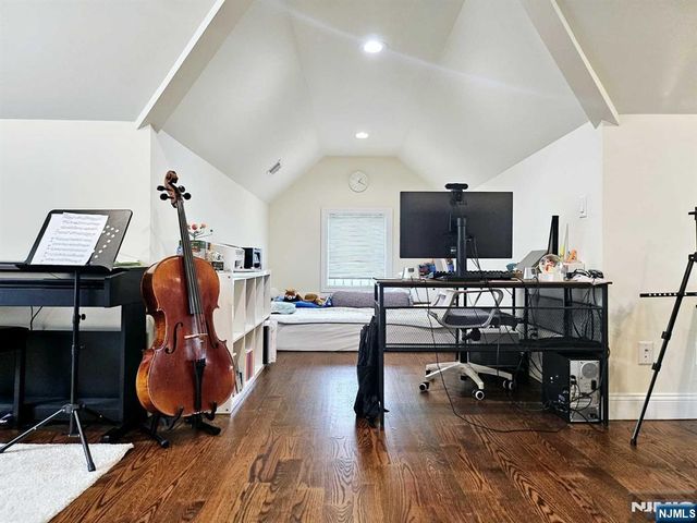 228 County Road 2, Tenafly, NJ 07670