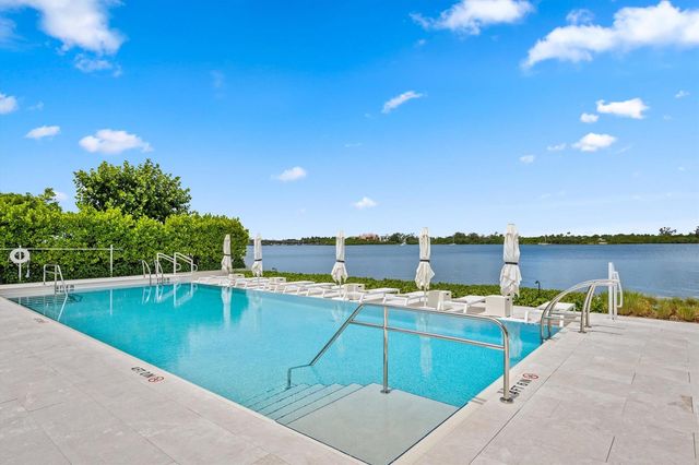 2773 S Ocean Boulevard 416, Palm Beach, FL 33480