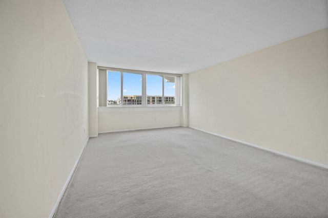 2773 S Ocean Boulevard 416, Palm Beach, FL 33480