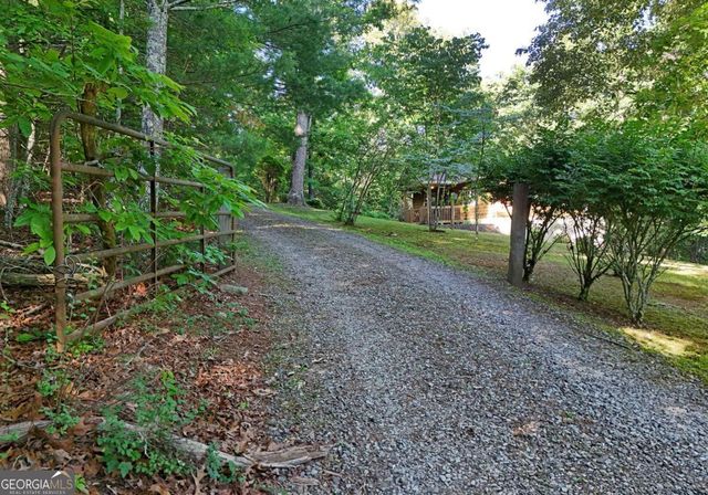 175 Bell Road, Mineral Bluff, GA 30559
