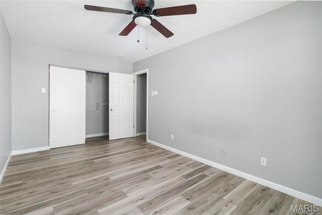 7604 Hazelcrest Drive E, St Louis, MO 63042