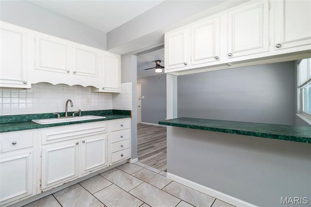7604 Hazelcrest Drive E, St Louis, MO 63042
