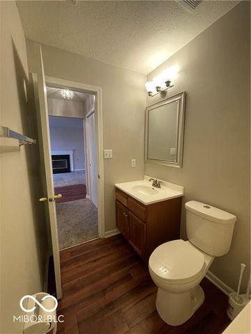 1631 River Shore Parkway, Indianapolis, IN 46208