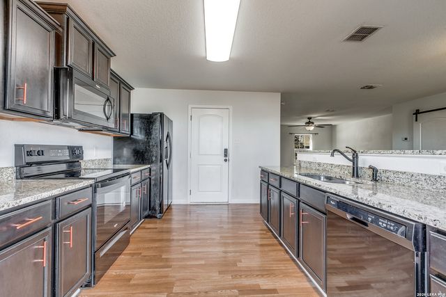 6127 Southern Vista, San Antonio, TX 78222