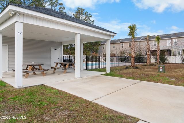 72 Catalina Circle, Swansboro, NC 28584