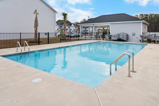 72 Catalina Circle, Swansboro, NC 28584