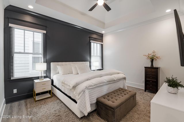 6119 Passionflower Dr, Prospect, KY 40059