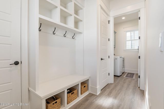 6119 Passionflower Dr, Prospect, KY 40059