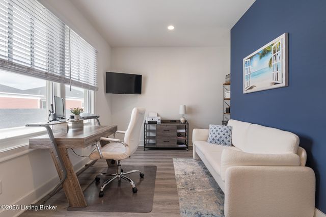 6119 Passionflower Dr, Prospect, KY 40059