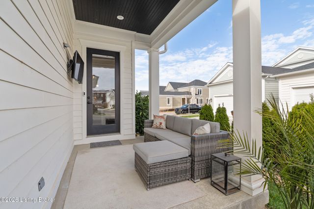 6119 Passionflower Dr, Prospect, KY 40059