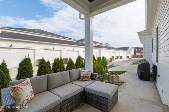 6119 Passionflower Dr, Prospect, KY 40059