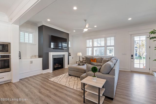 6119 Passionflower Dr, Prospect, KY 40059