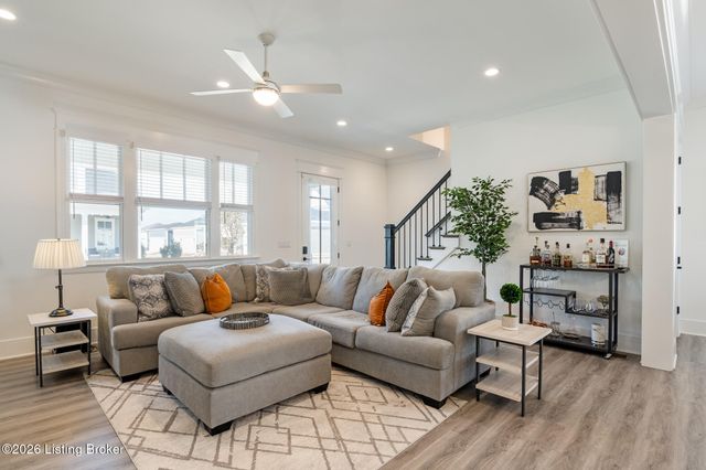 6119 Passionflower Dr, Prospect, KY 40059