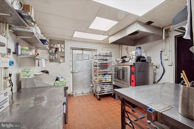 7402 GERMANTOWN AVE, Philadelphia, PA 19119