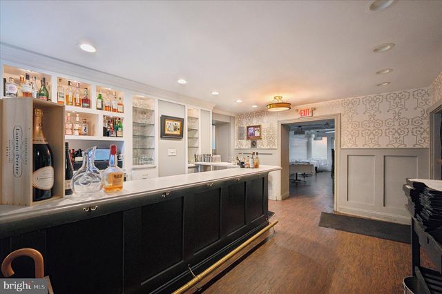 7402 GERMANTOWN AVE, Philadelphia, PA 19119