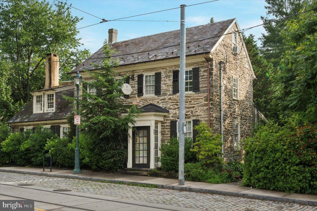 7402 GERMANTOWN AVE, Philadelphia, PA 19119