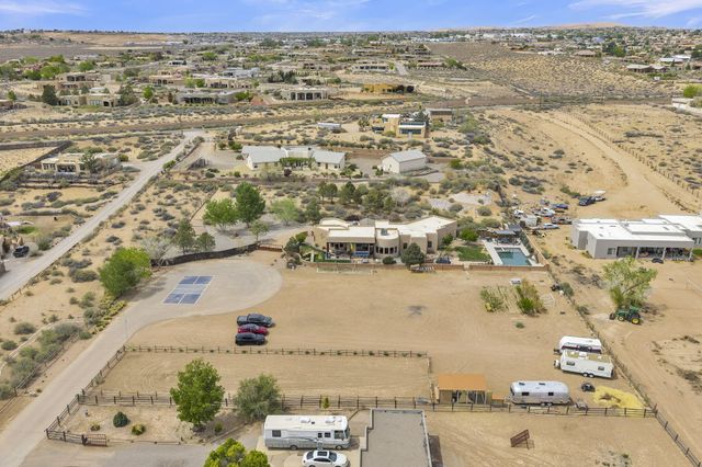 23 Paseo C De Baca Road, Corrales, NM 87048
