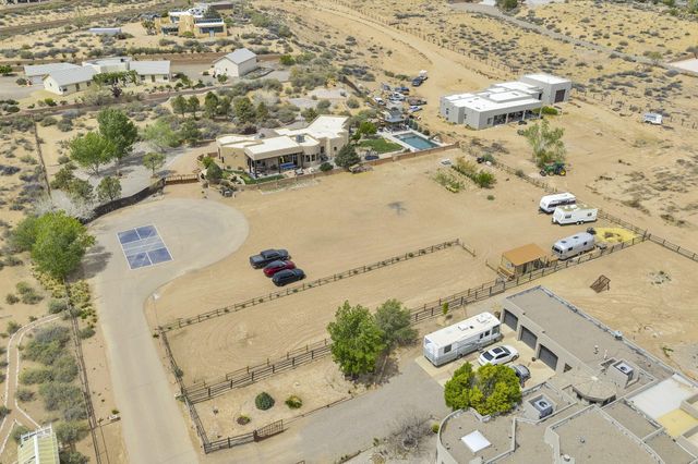 23 Paseo C De Baca Road, Corrales, NM 87048