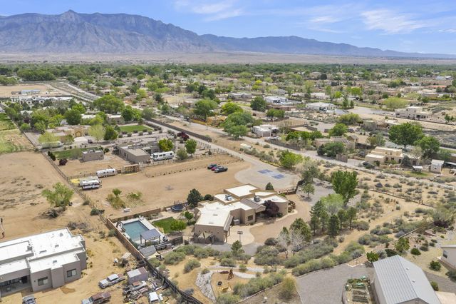23 Paseo C De Baca Road, Corrales, NM 87048