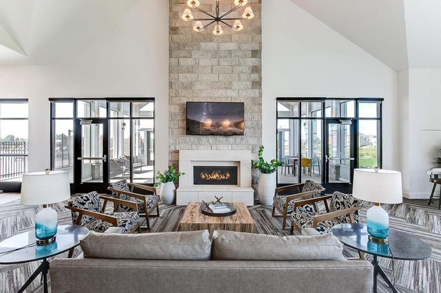 17250 Dimension Avenue, Lakeville, MN 55044