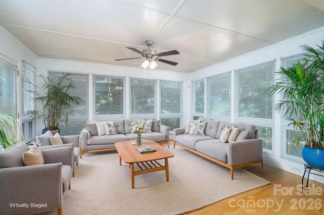 1308 Dumbarton Road, Gastonia, NC 28054