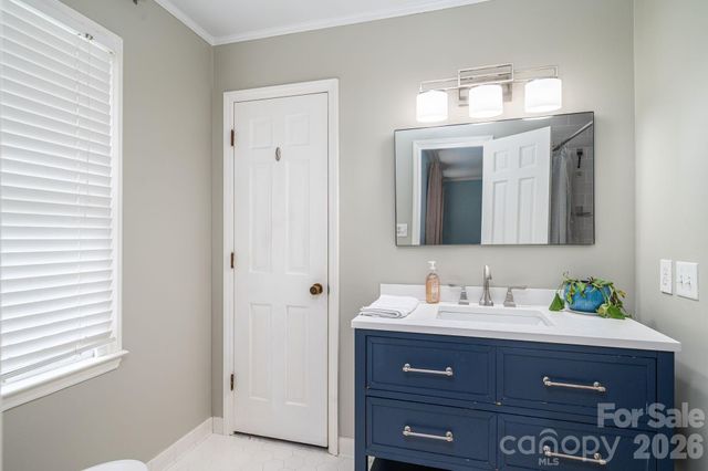 1308 Dumbarton Road, Gastonia, NC 28054
