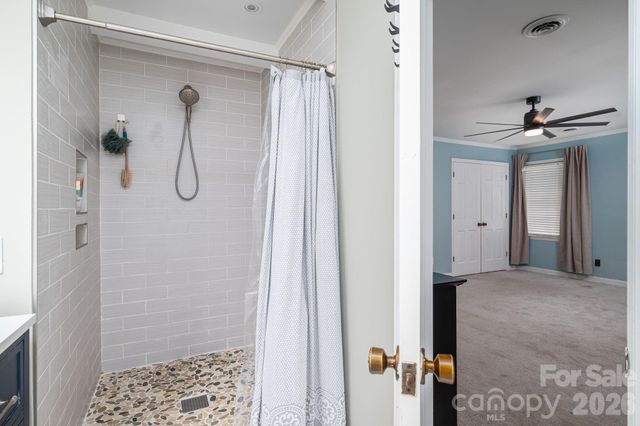 1308 Dumbarton Road, Gastonia, NC 28054