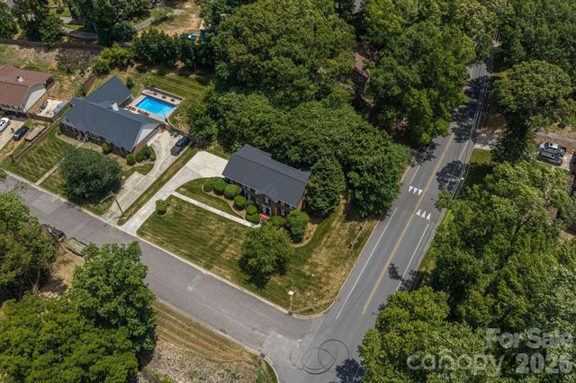 1308 Dumbarton Road, Gastonia, NC 28054