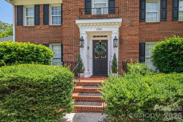 1308 Dumbarton Road, Gastonia, NC 28054