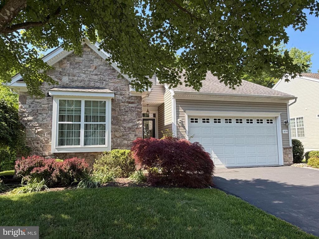 1679 VILLAGE AVE, Garnet Valley, PA 19060