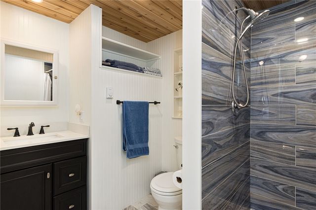 214 Charlotte Drive, Warwick, RI 02818