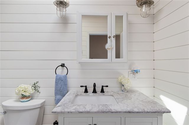 214 Charlotte Drive, Warwick, RI 02818