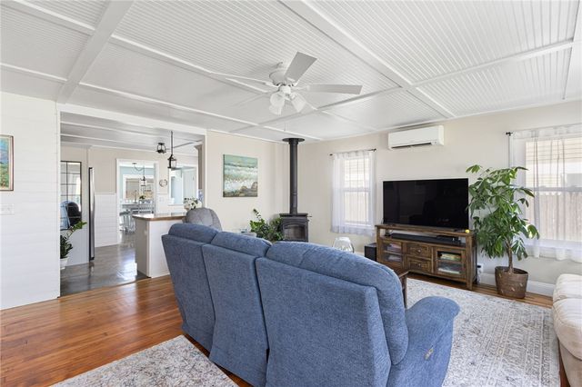 214 Charlotte Drive, Warwick, RI 02818