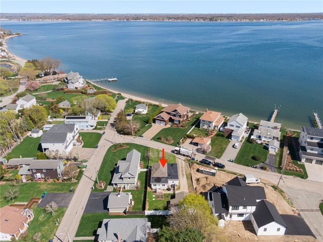 214 Charlotte Drive, Warwick, RI 02818