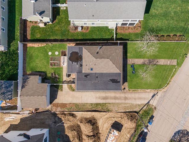 214 Charlotte Drive, Warwick, RI 02818