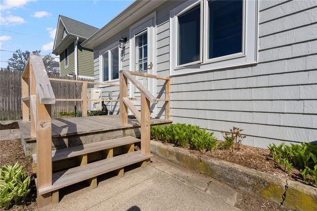 214 Charlotte Drive, Warwick, RI 02818