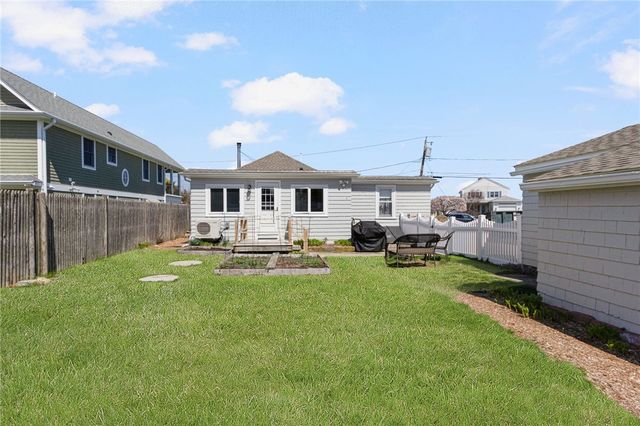 214 Charlotte Drive, Warwick, RI 02818