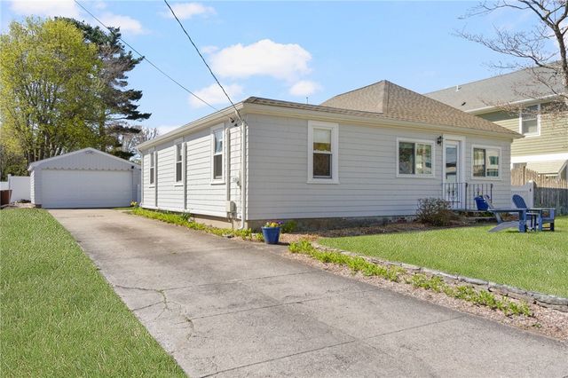 214 Charlotte Drive, Warwick, RI 02818