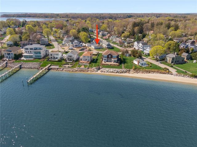 214 Charlotte Drive, Warwick, RI 02818