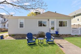 214 Charlotte Drive, Warwick, RI 02818