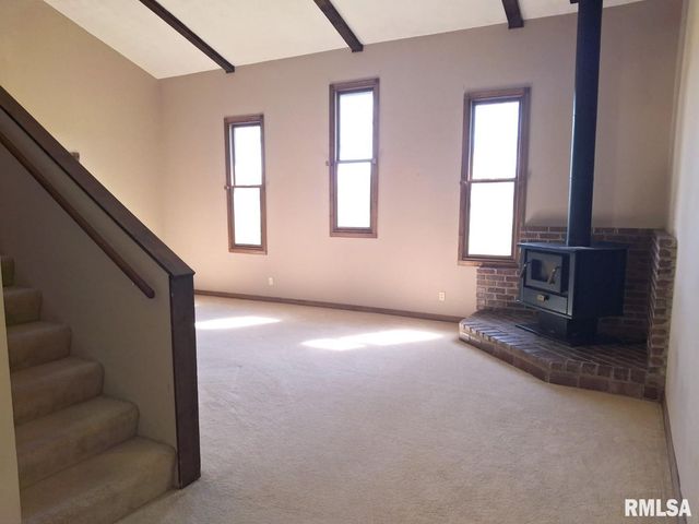 23074 N CHEROKEE Road, Cuba, IL 61427