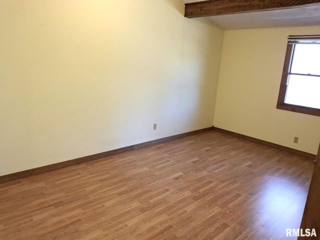 23074 N CHEROKEE Road, Cuba, IL 61427