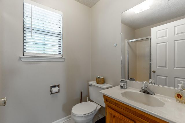120 Merry Wood Drive, Rossville, GA 30741