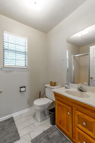 120 Merry Wood Drive, Rossville, GA 30741