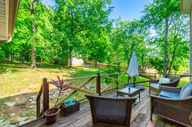 120 Merry Wood Drive, Rossville, GA 30741