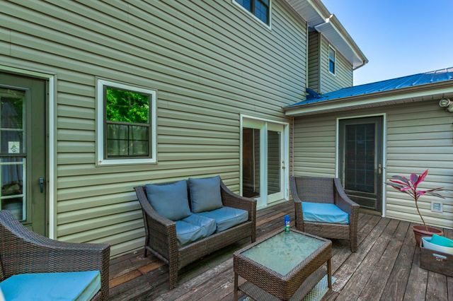120 Merry Wood Drive, Rossville, GA 30741