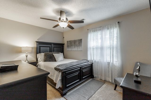120 Merry Wood Drive, Rossville, GA 30741